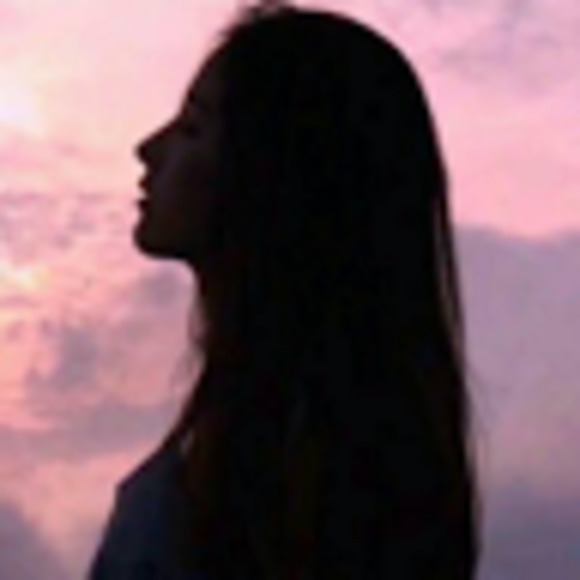 Meet your Posher, Yijing - Picture 1 of 1